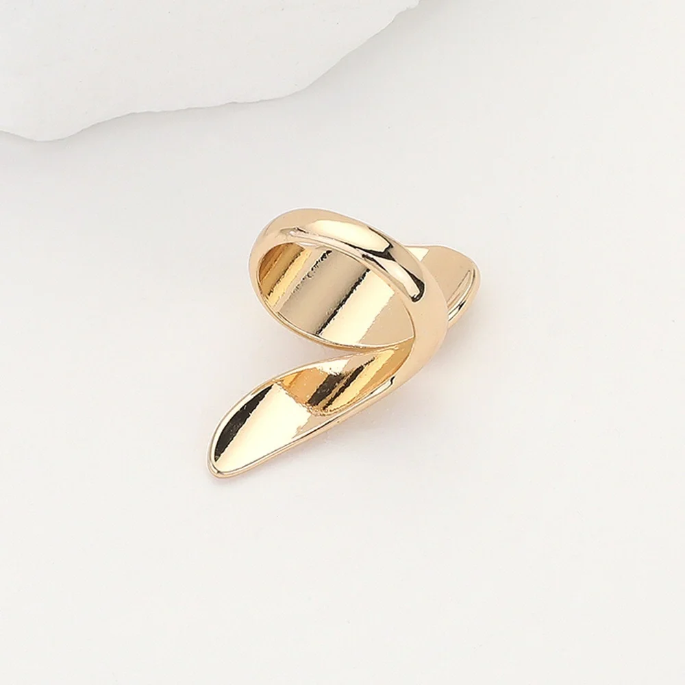 Gold or Silver Metal Teardrop Dome Cocktail Ring